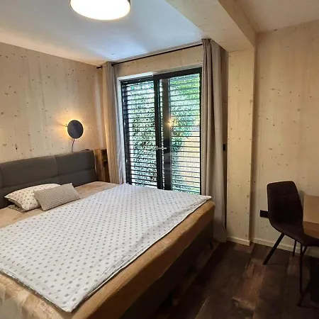 Budka - Parties Not Allowed * Hradišťko