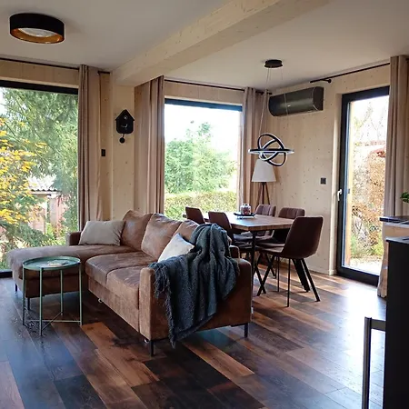 בית נופש Budka - Parties Not Allowed *