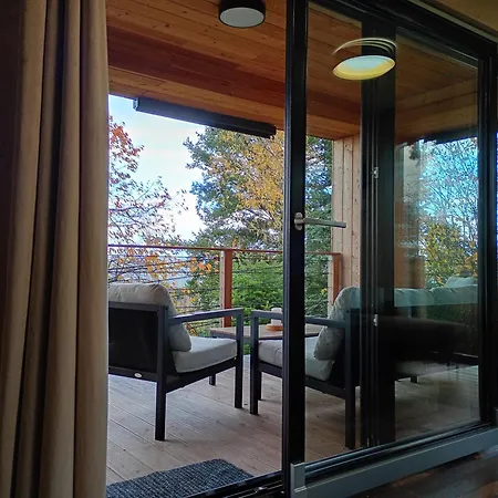 Budka - Parties Not Allowed