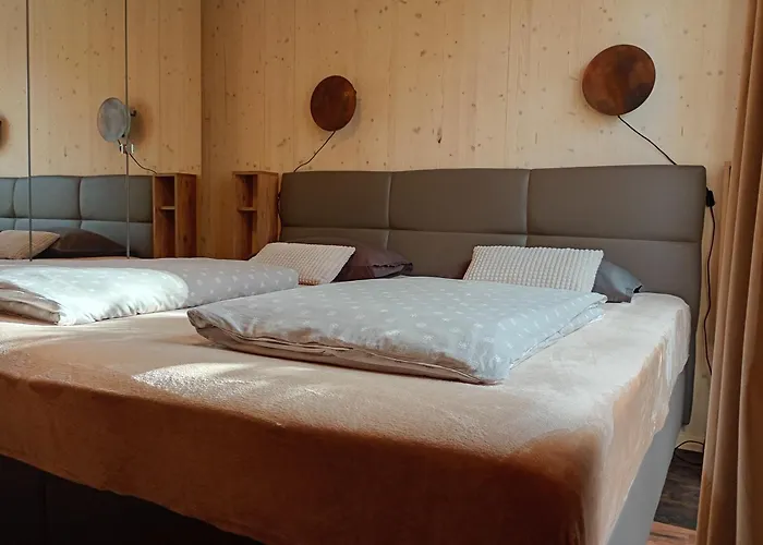 Hébergement de vacances Budka - Parties Not Allowed